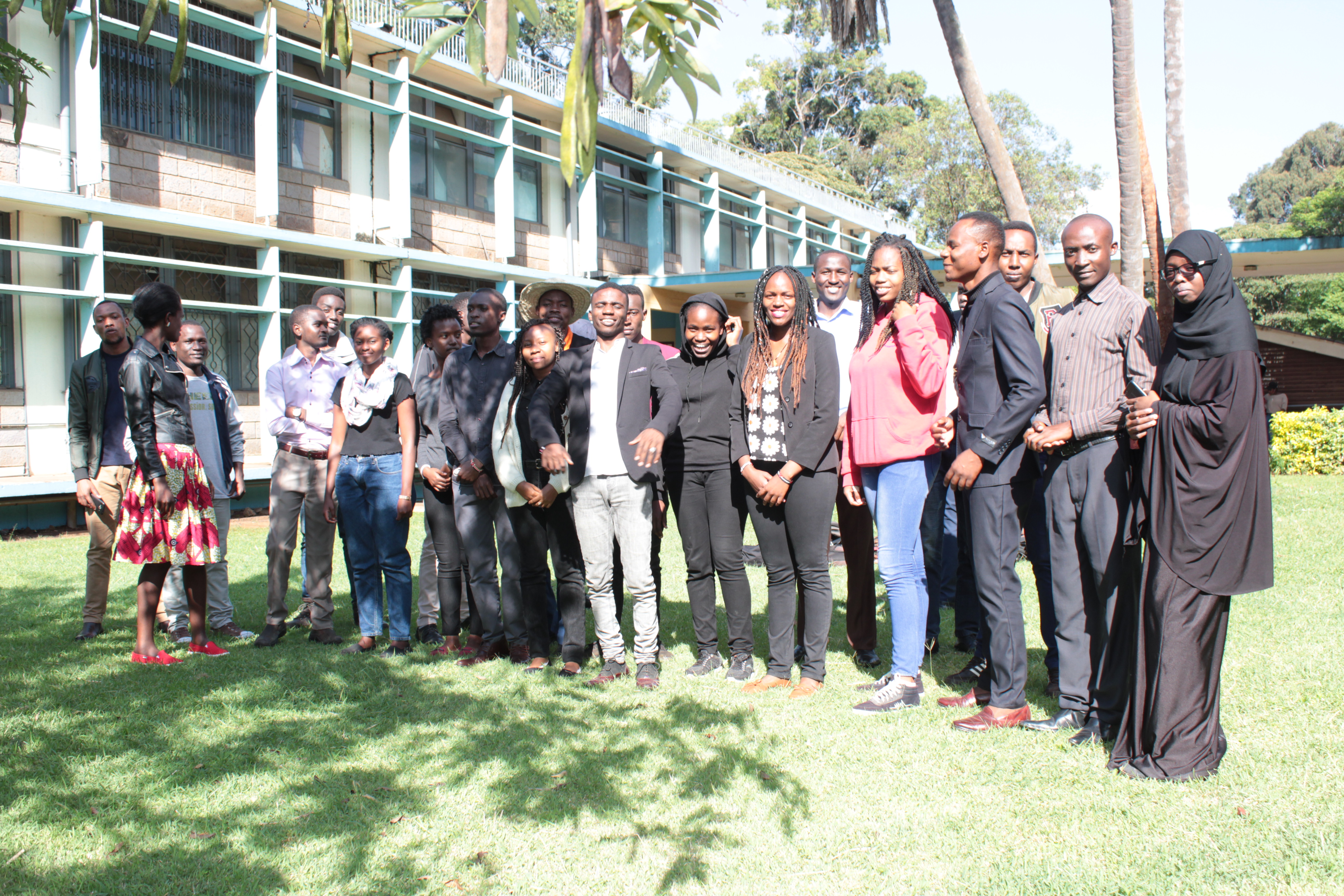 Group photo of student leaders in office from 2019-2020